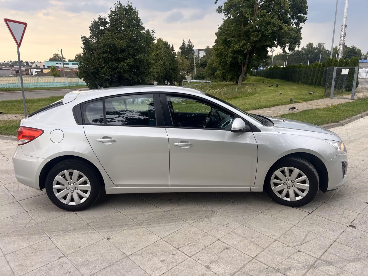 Chevrolet Cruze фото 15