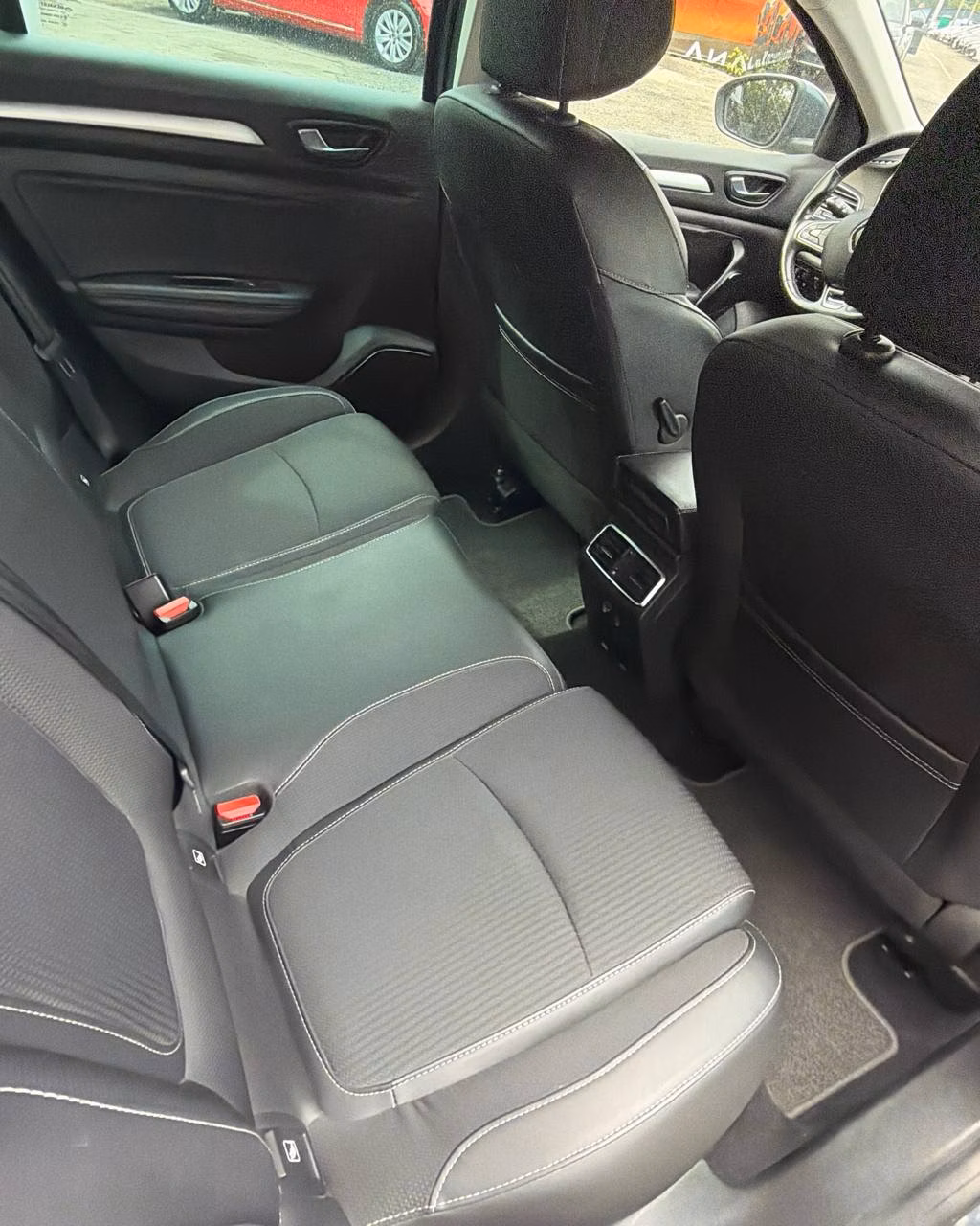 Renault Megane фото 14
