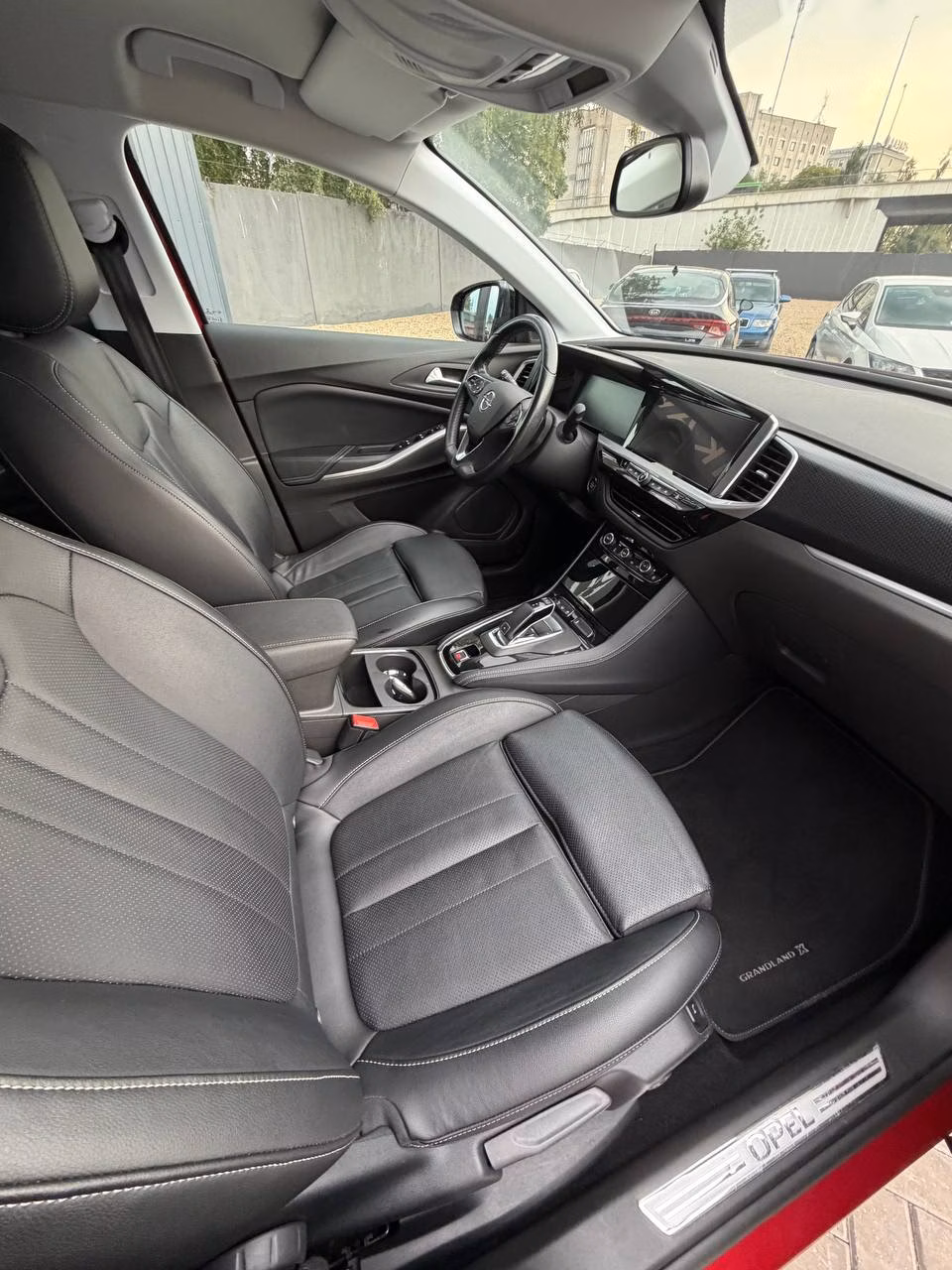 Opel Grandland X фото 13
