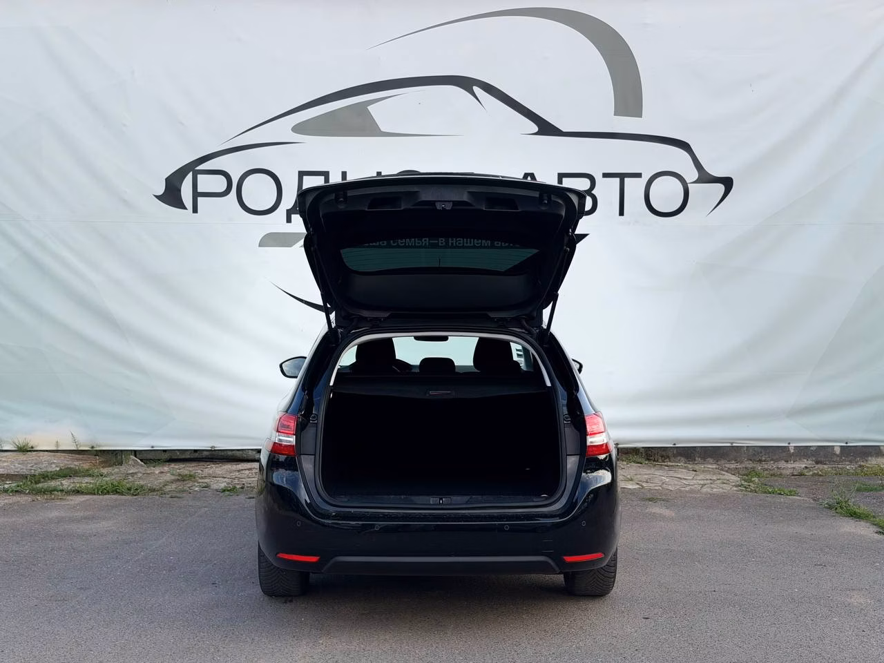 Peugeot 308 фото 7