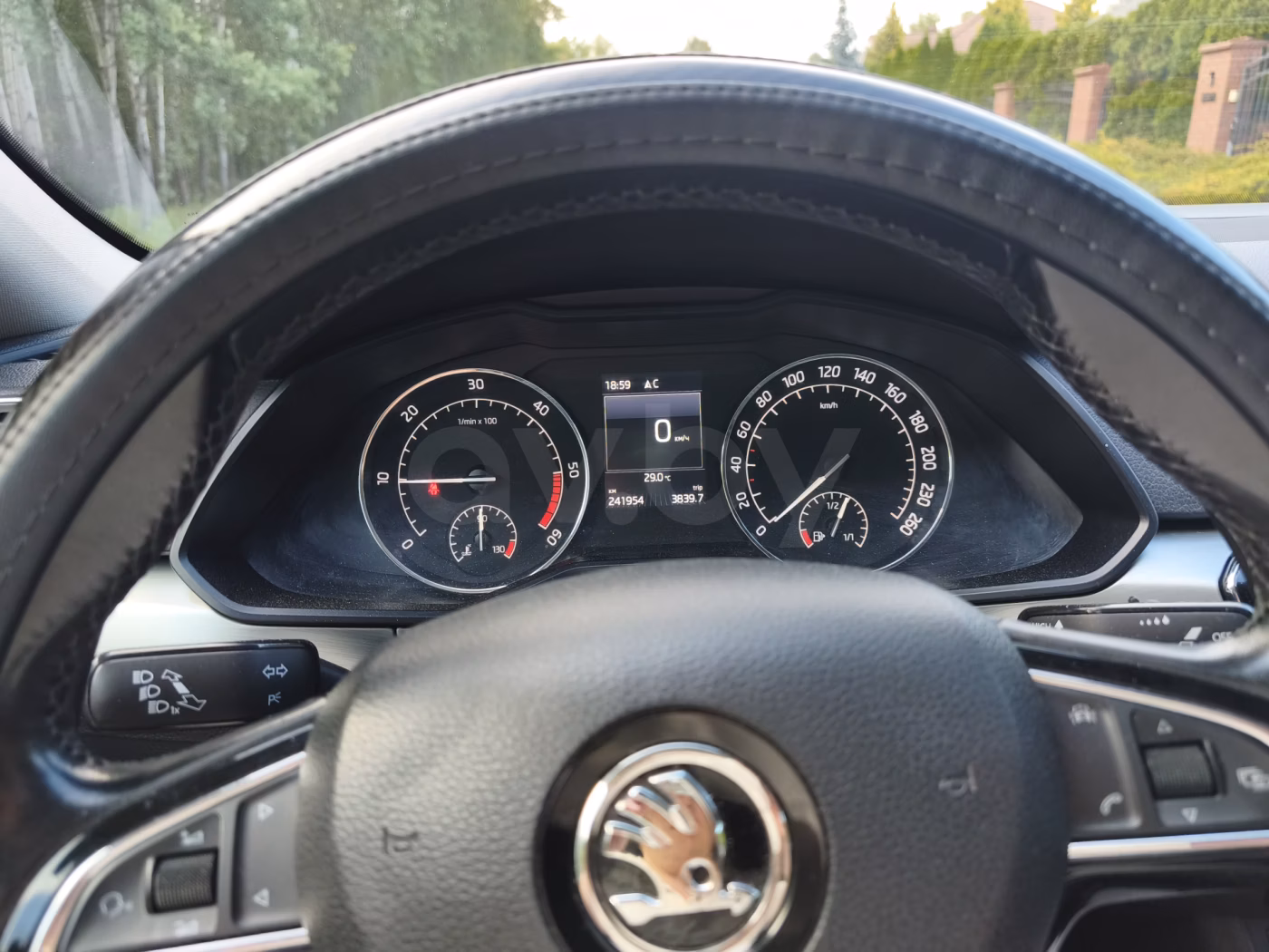 Skoda Superb фото 10