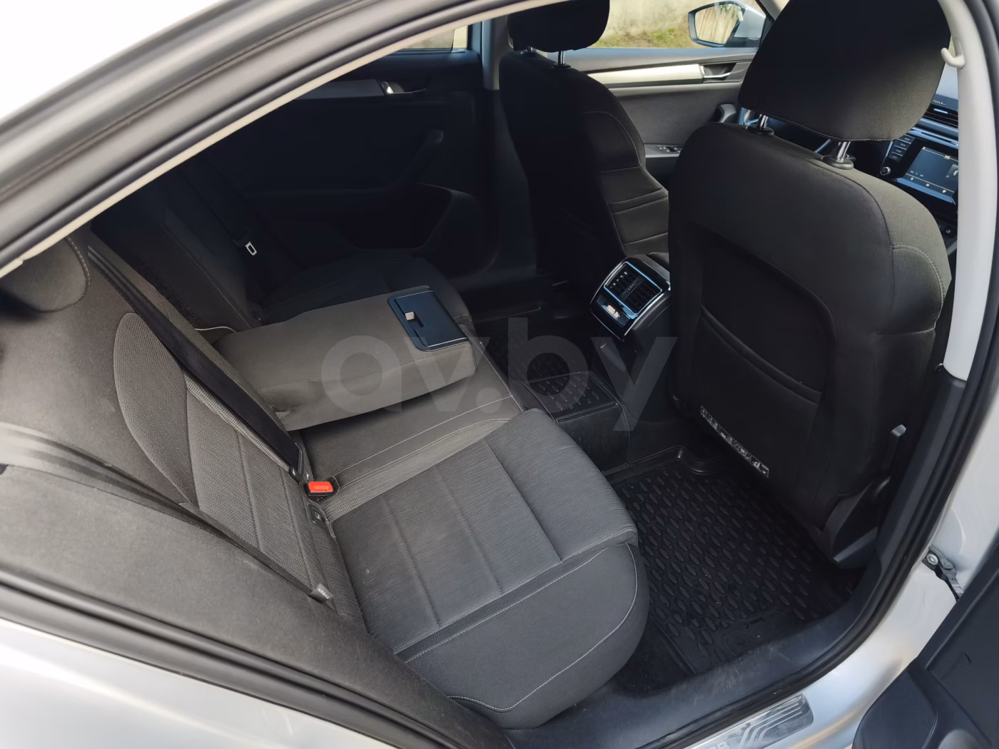 Skoda Superb фото 11