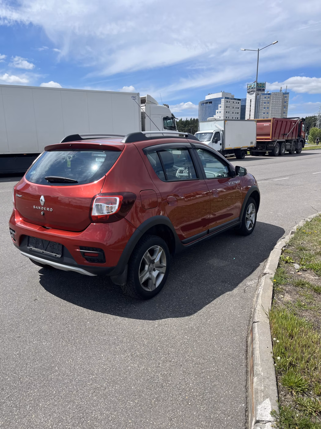 Renault Sandero Stepway фото 7
