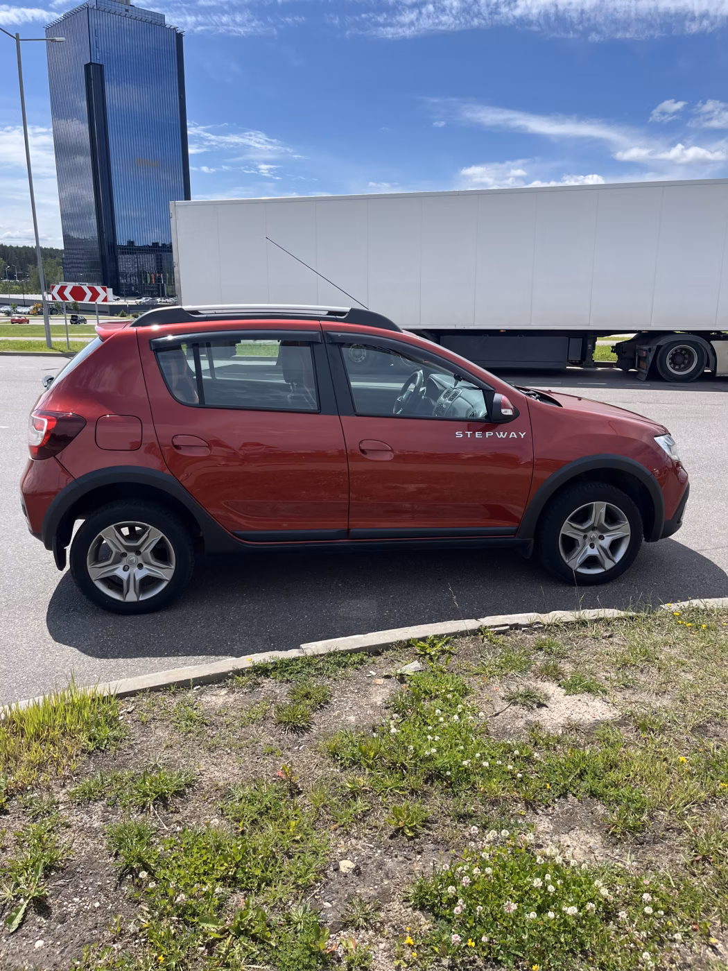 Renault Sandero Stepway фото 8