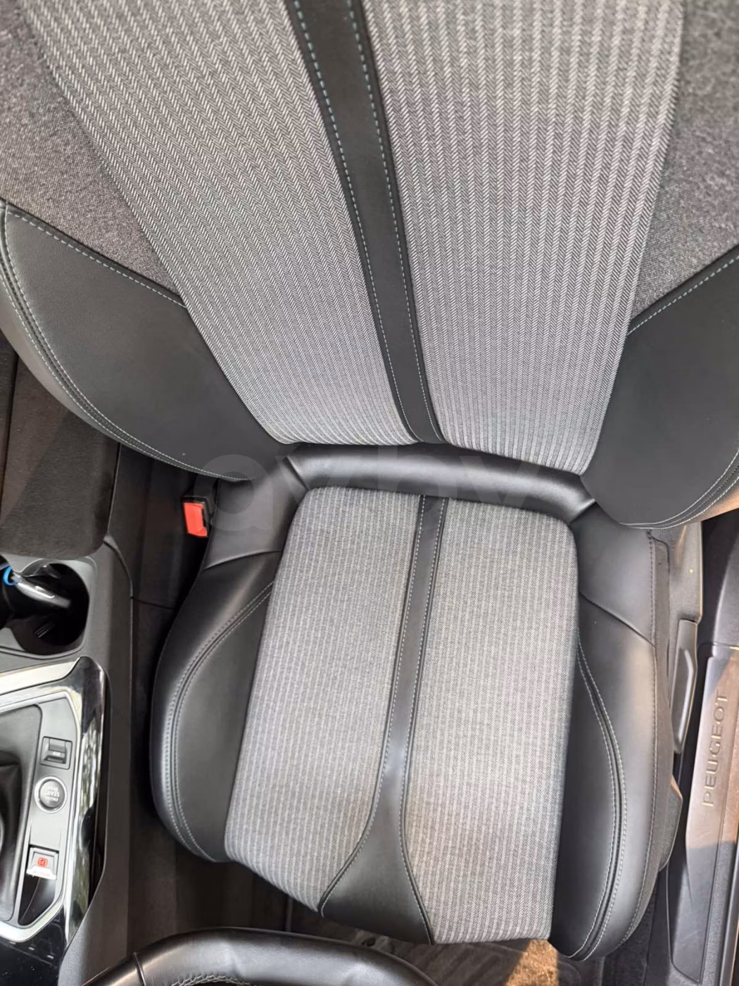 Peugeot 5008 фото 13