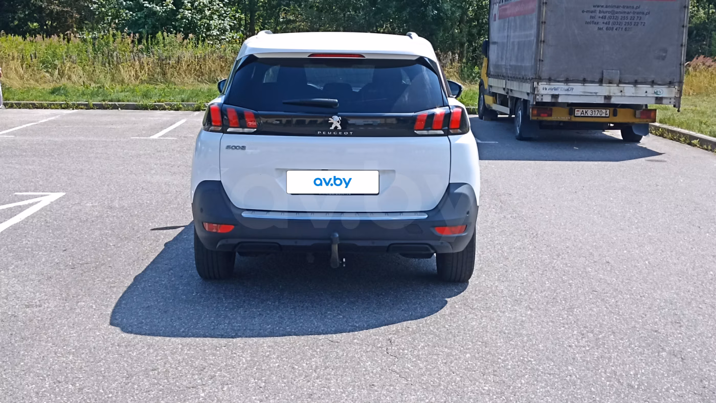 Peugeot 5008 фото 12
