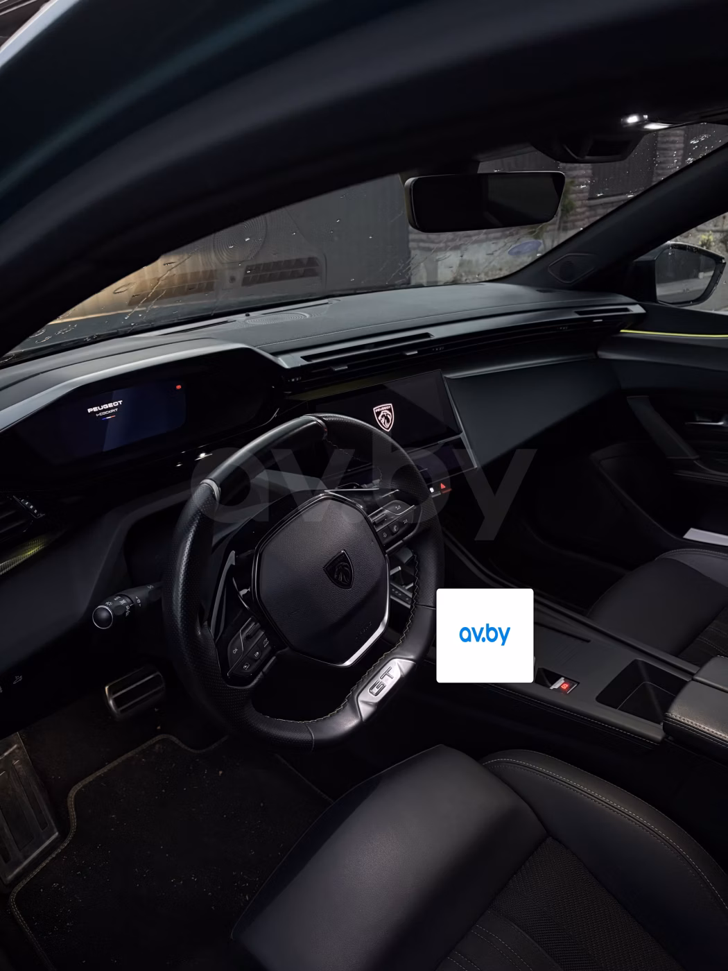 Peugeot 308 фото 2