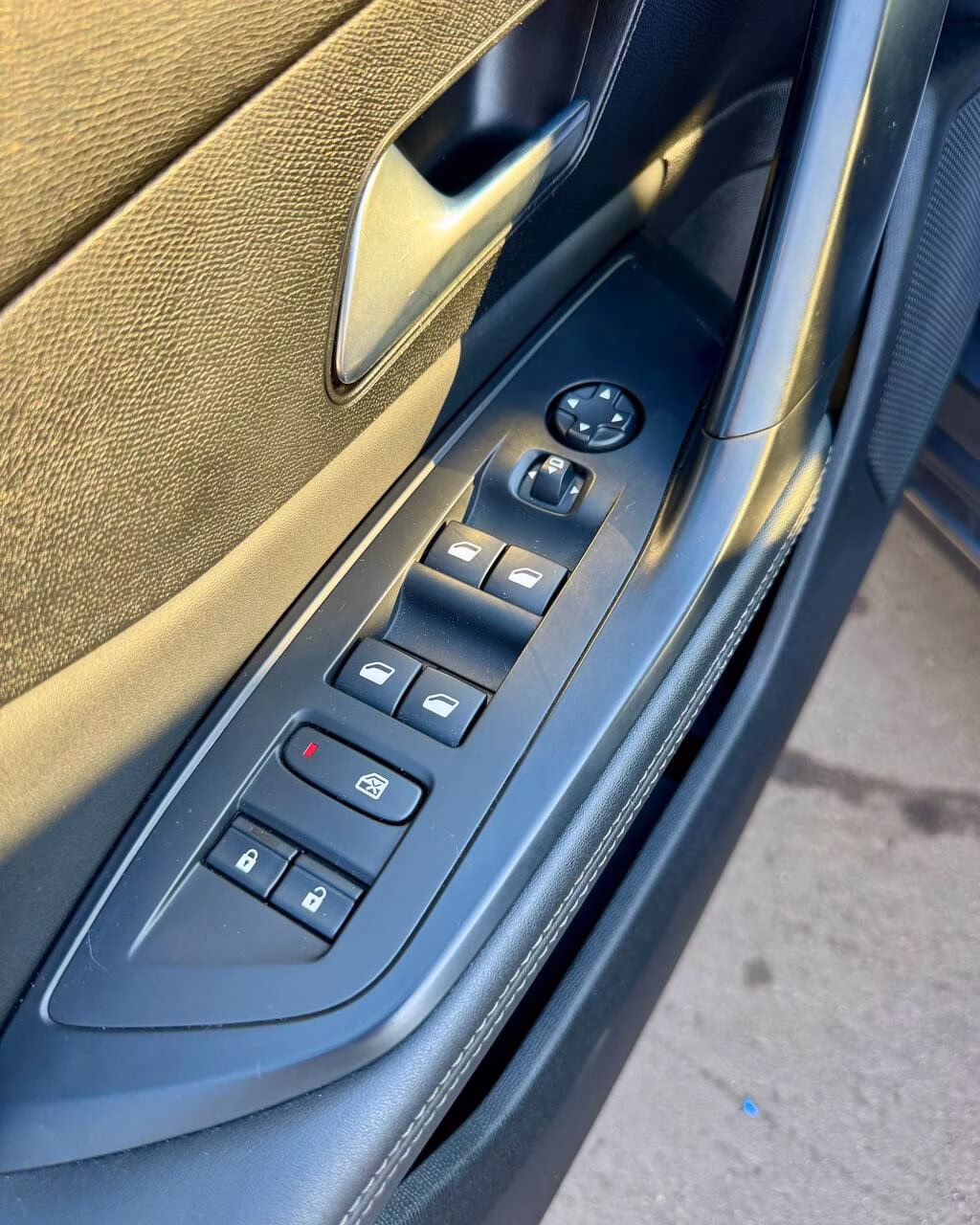 Peugeot 308 фото 17