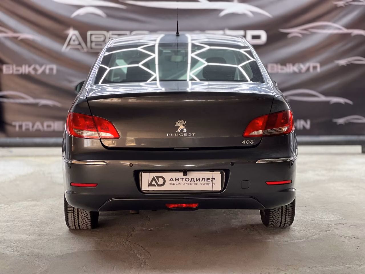 Peugeot 408 фото 5