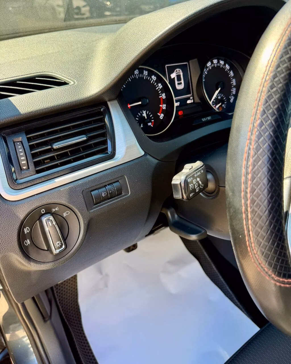 Skoda Rapid фото 16