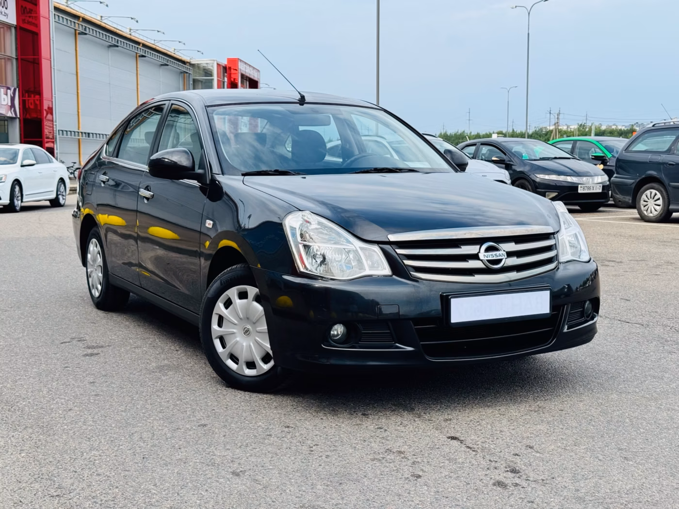 Nissan Almera фото 3