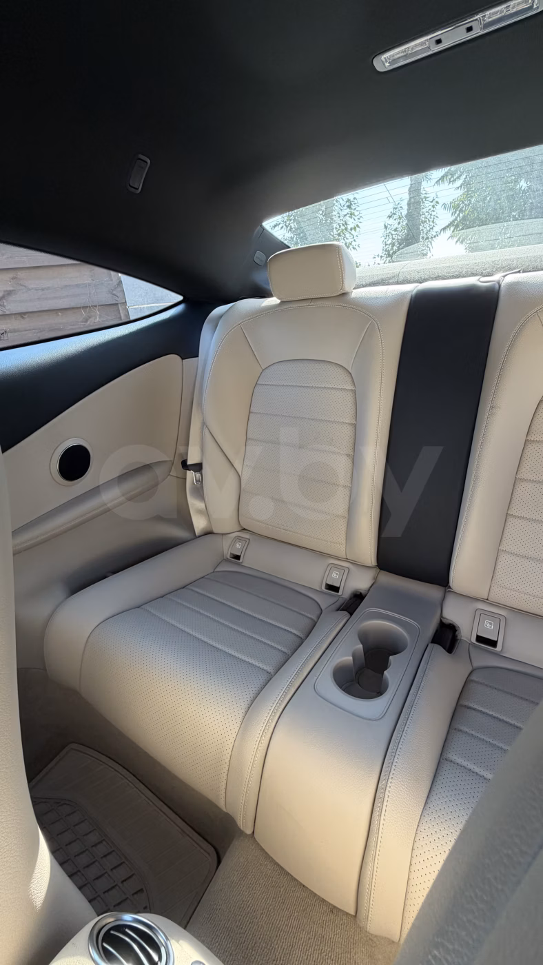 Mercedes-Benz C-Класс фото 7