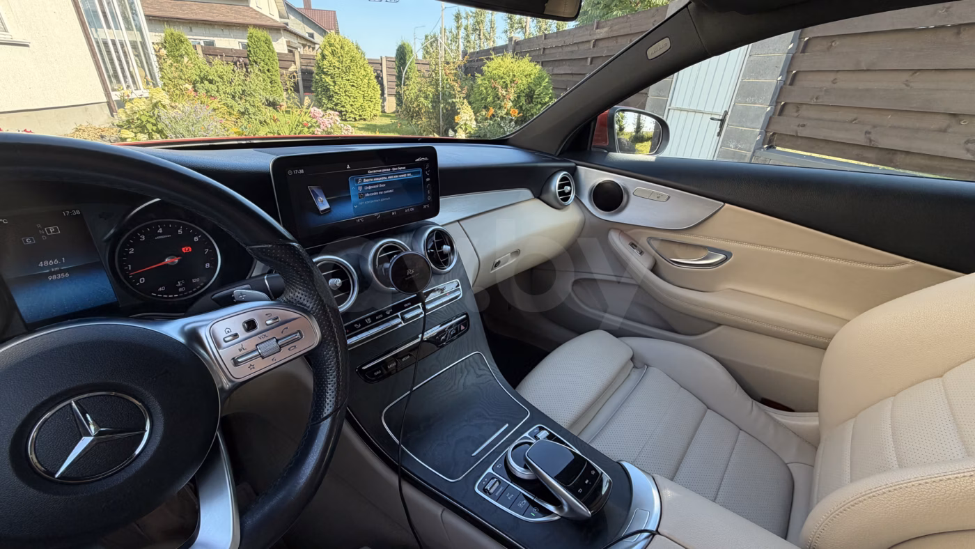 Mercedes-Benz C-Класс фото 10
