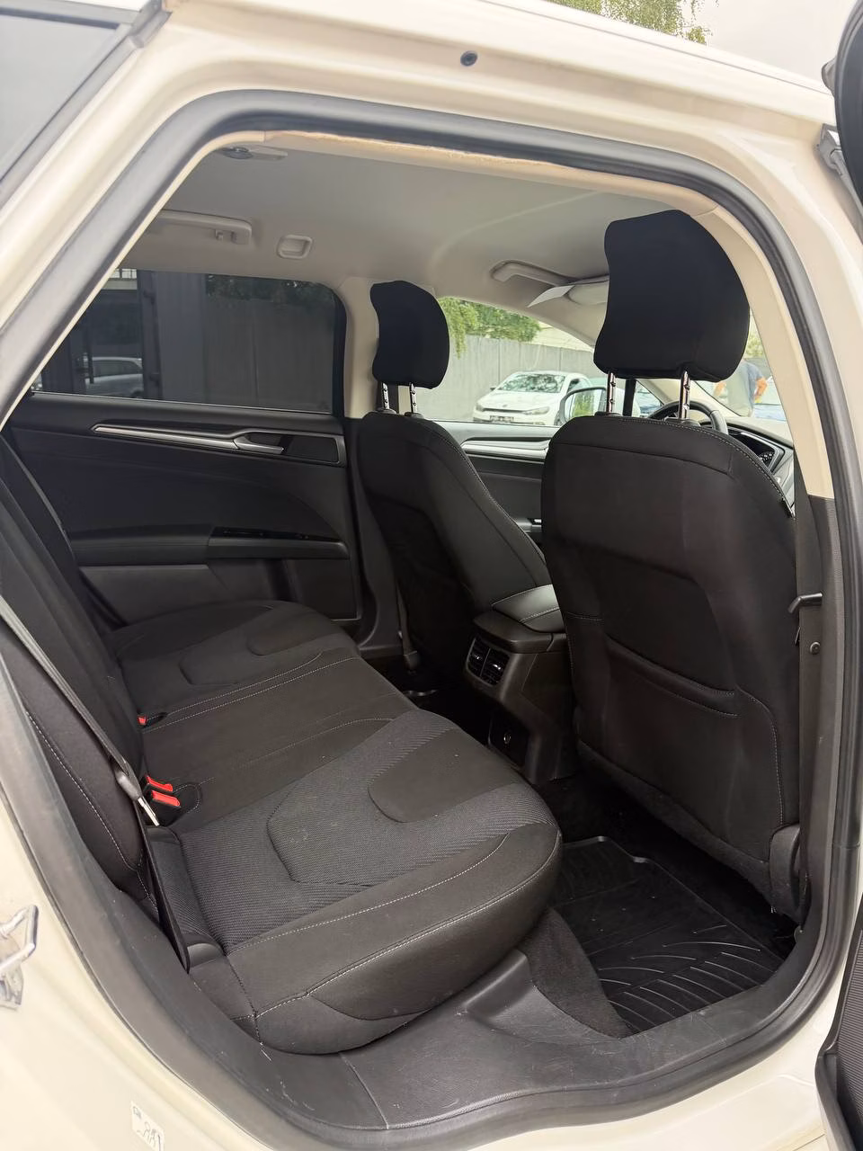 Ford Mondeo фото 15