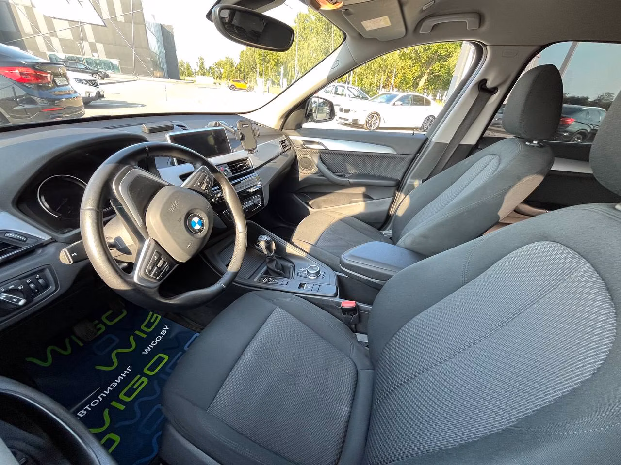 BMW X1 фото 9