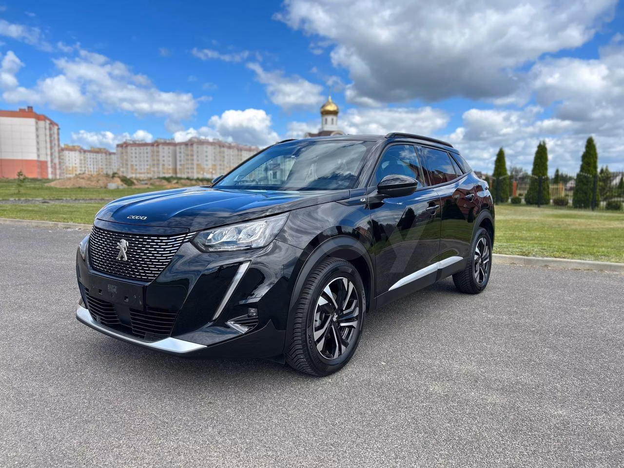 Peugeot 2008 фото 2