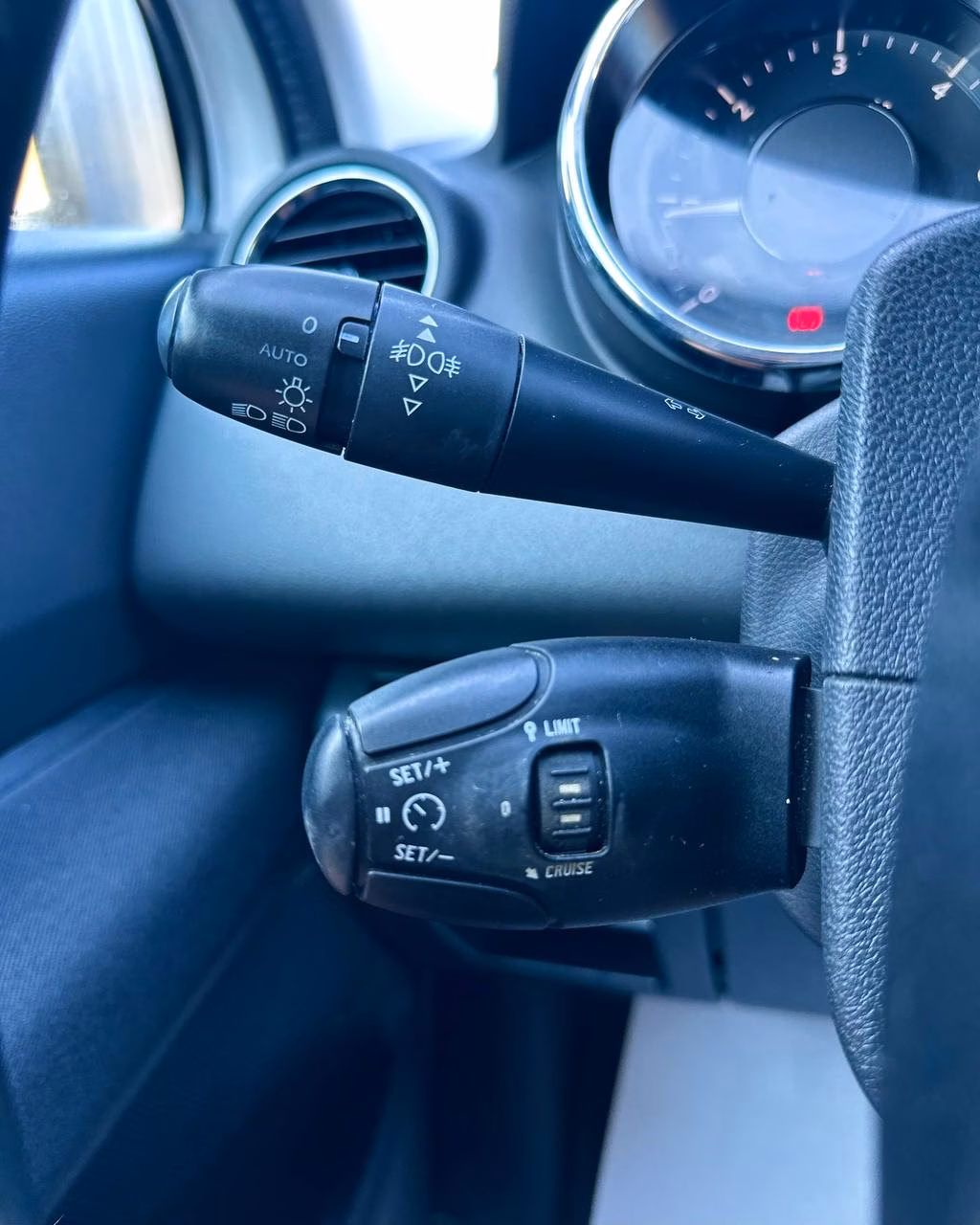 Peugeot 5008 фото 14