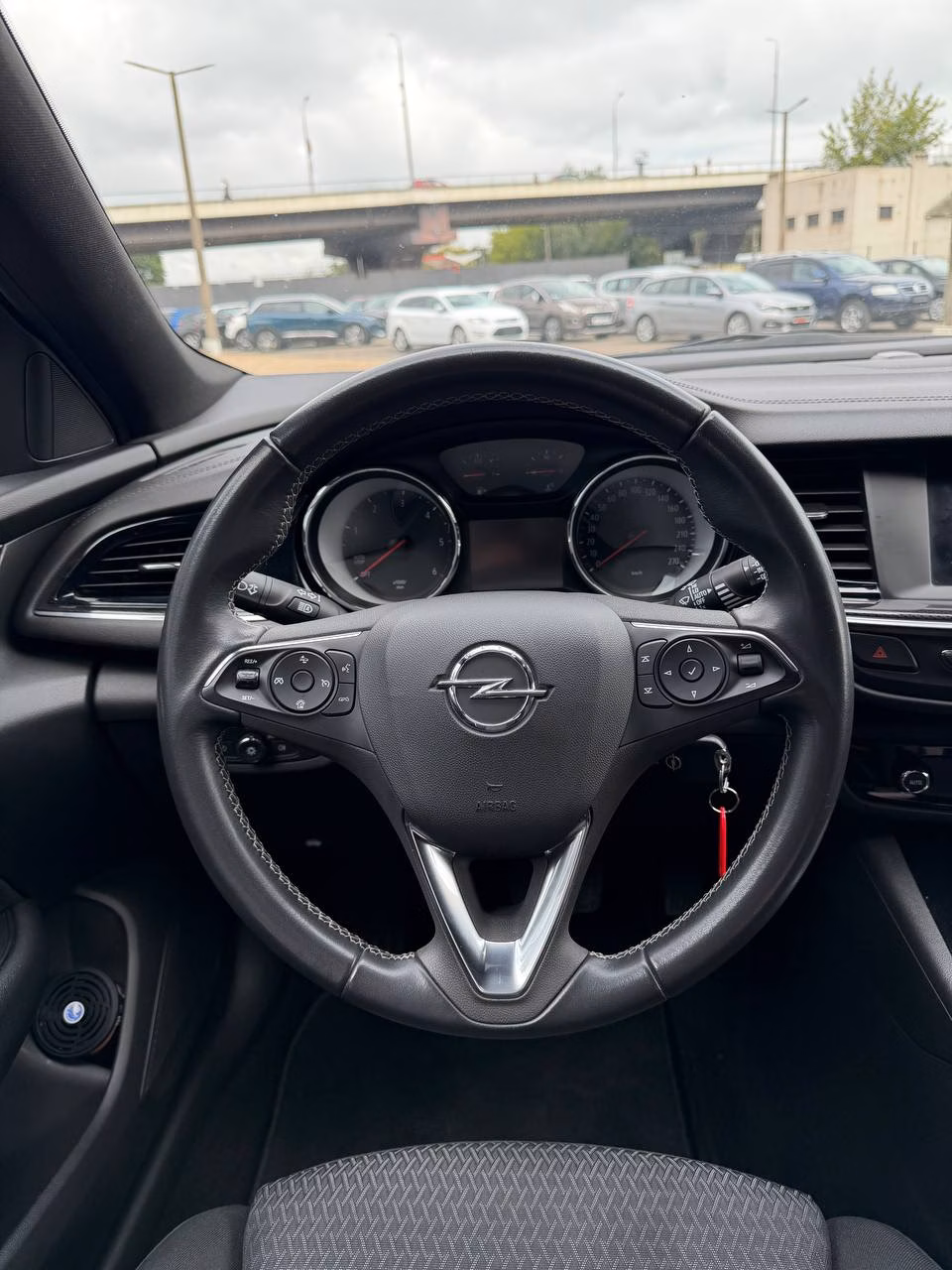 Opel Insignia фото 14