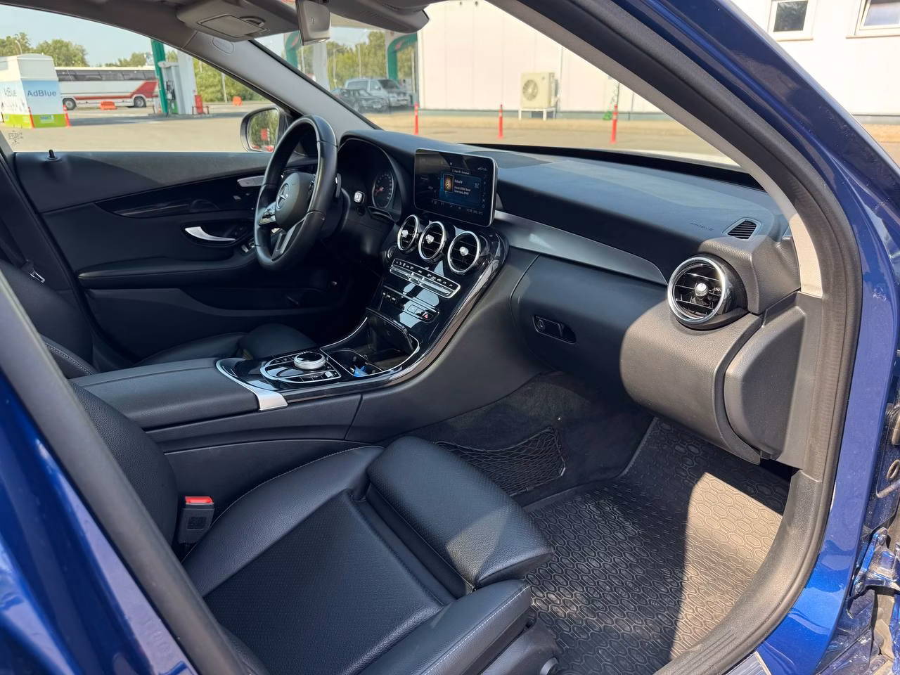 Mercedes-Benz C-Класс фото 24