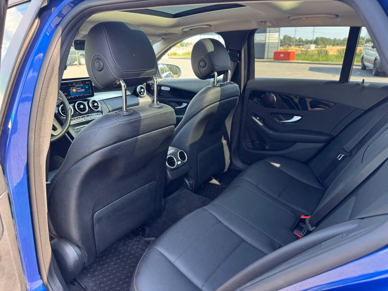 Mercedes-Benz C-Класс фото 18