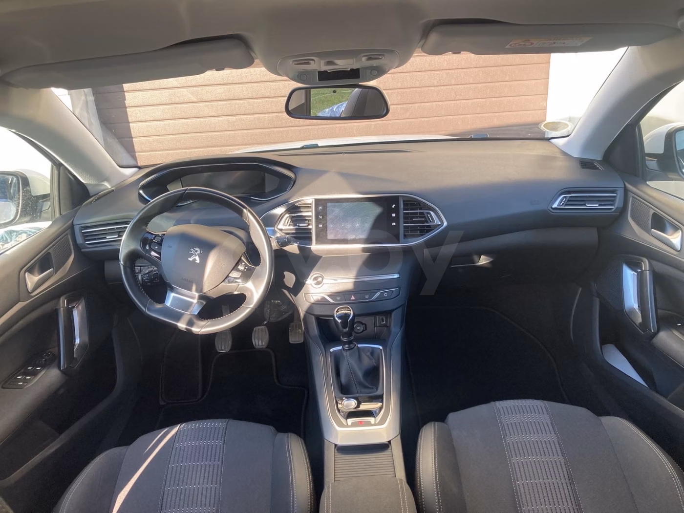 Peugeot 308 фото 14