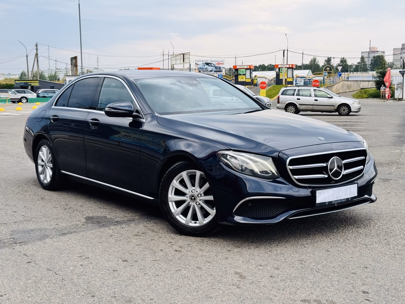 Mercedes-Benz E-Класс фото 3