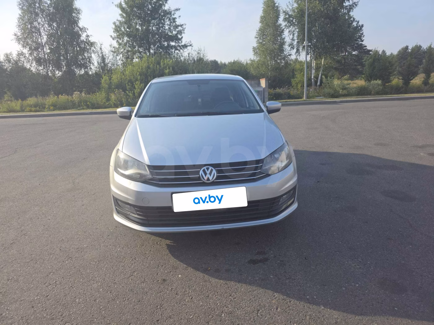Volkswagen Polo Sedan фото 9