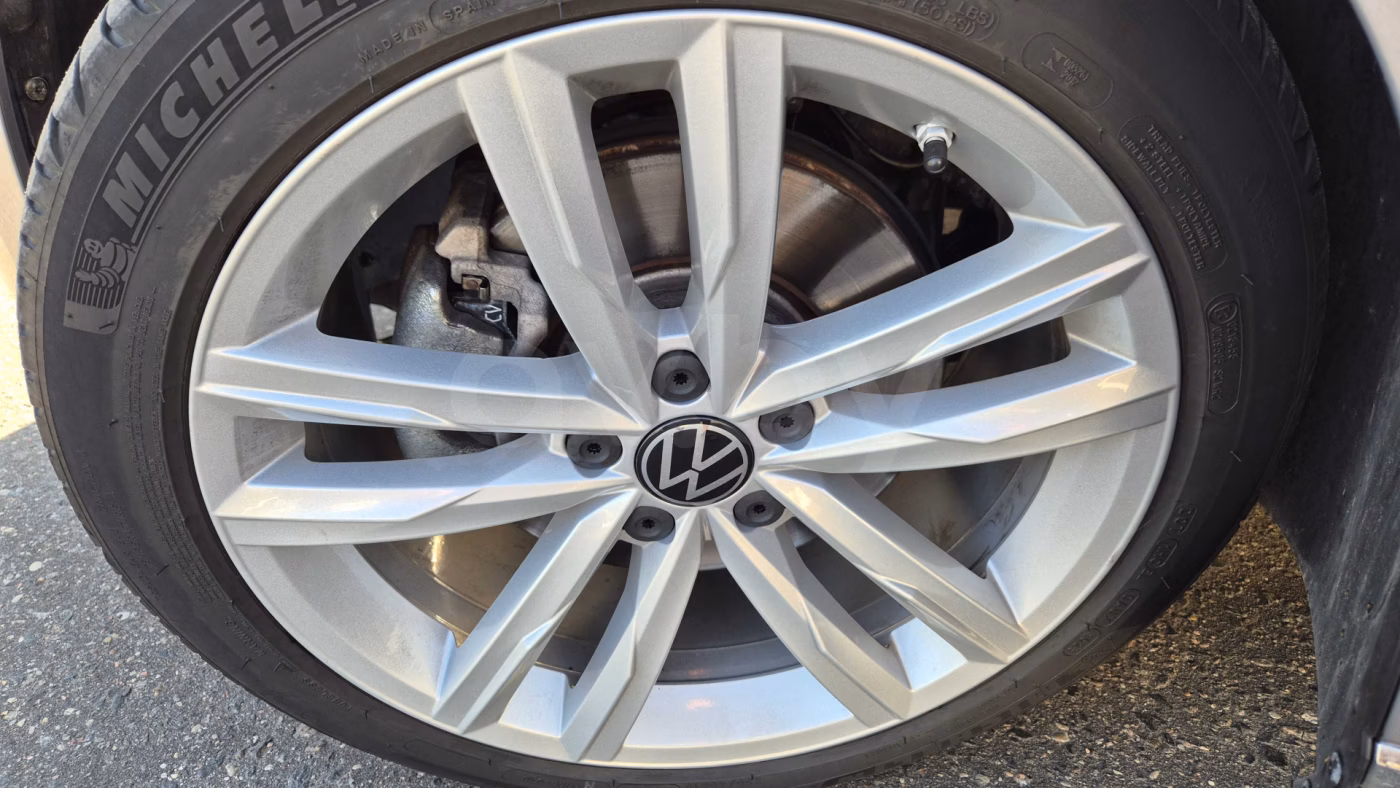 Volkswagen Passat фото 17