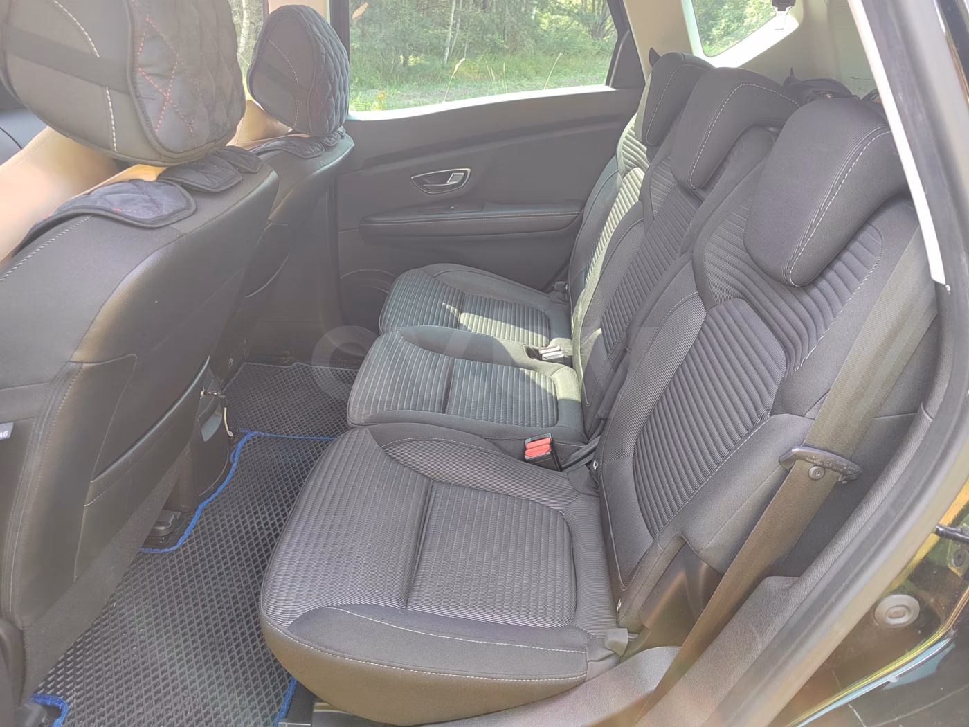 Renault Scenic фото 10