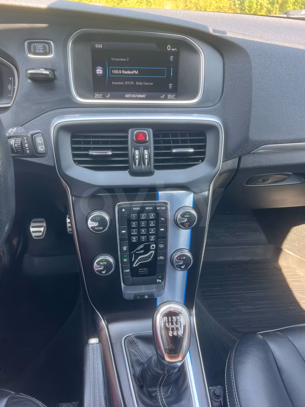 Volvo V40 фото 14