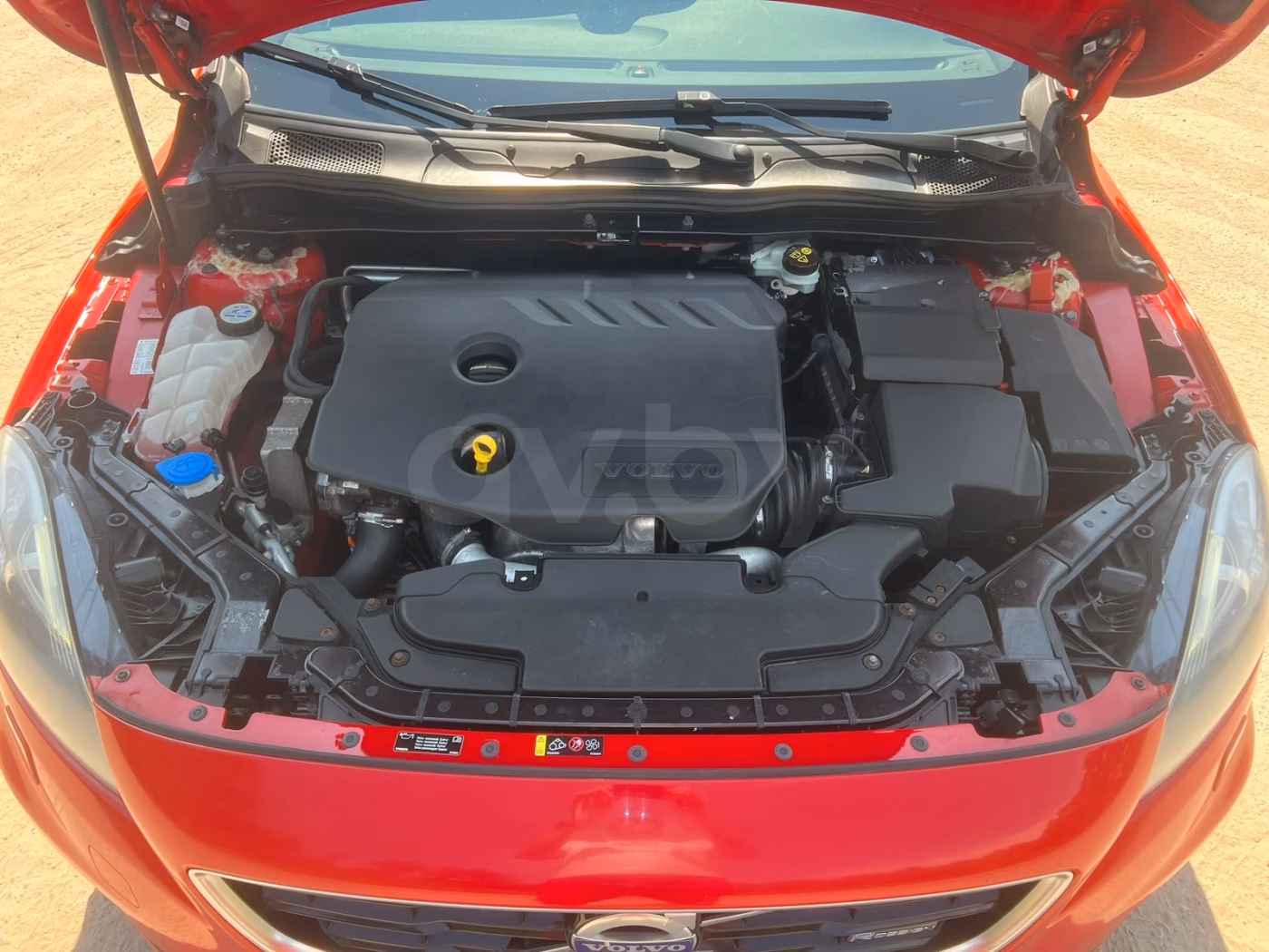 Volvo V40 фото 16