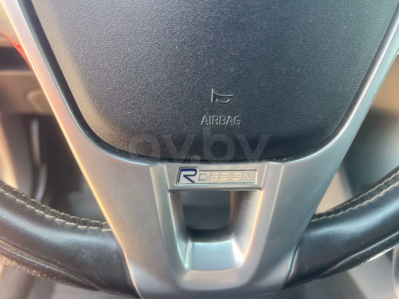 Volvo V40 фото 17