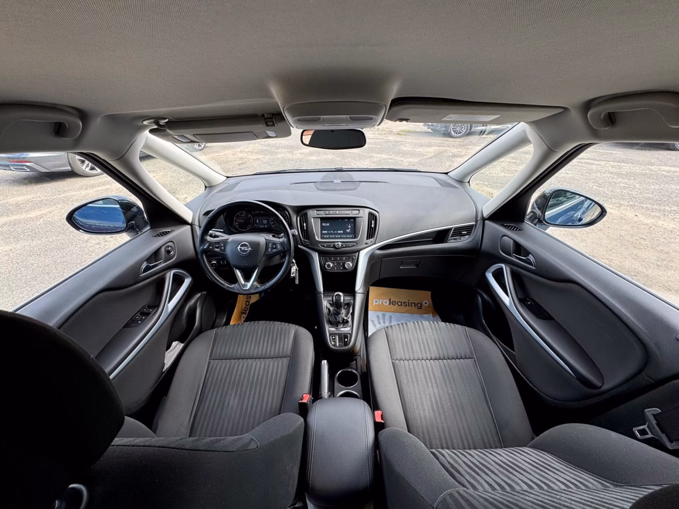Opel Zafira фото 11