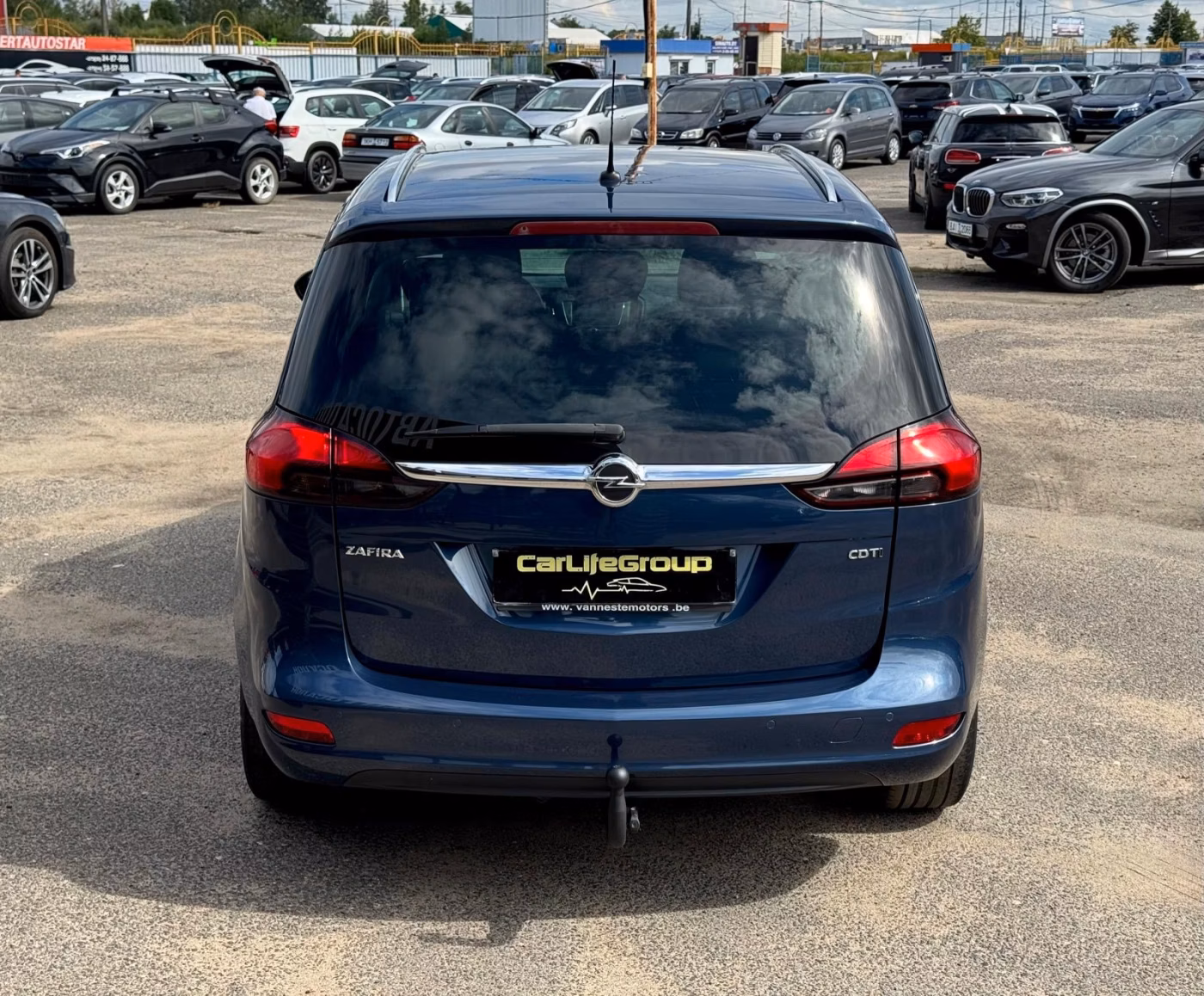 Opel Zafira фото 6