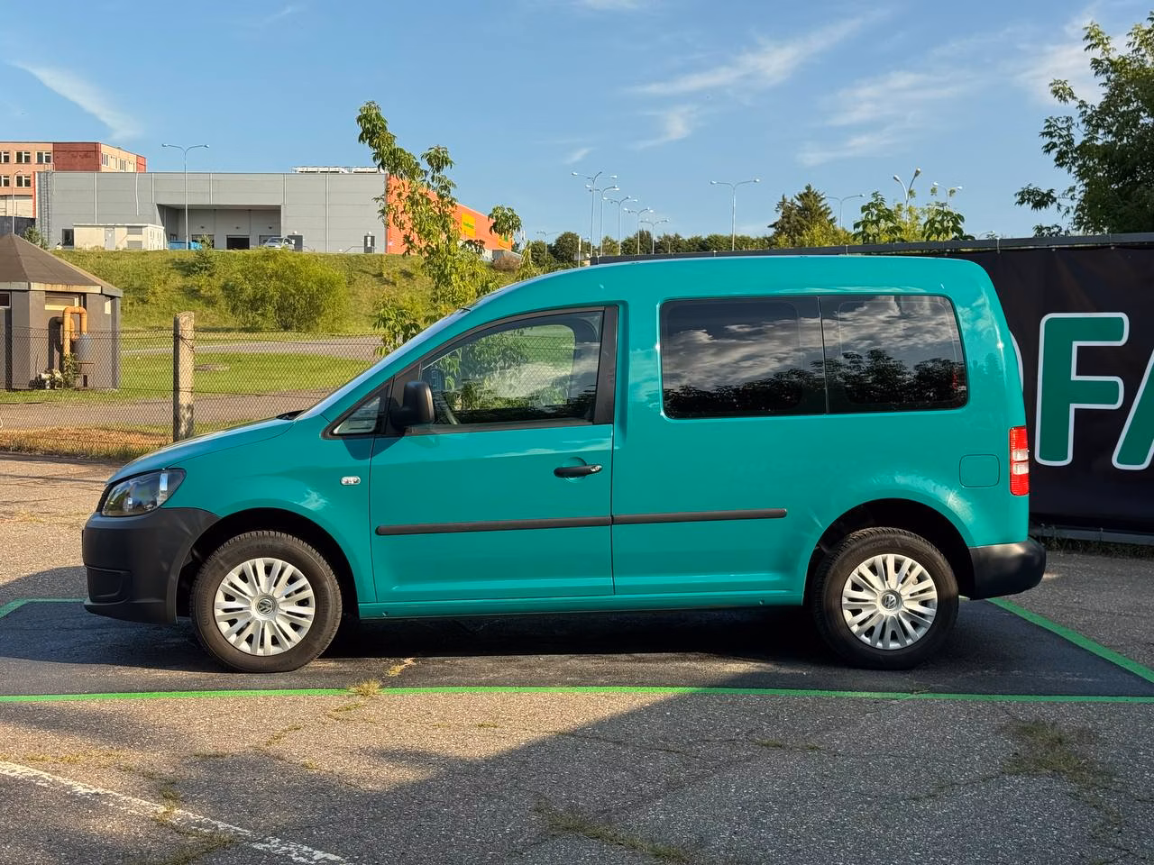Volkswagen Caddy фото 4
