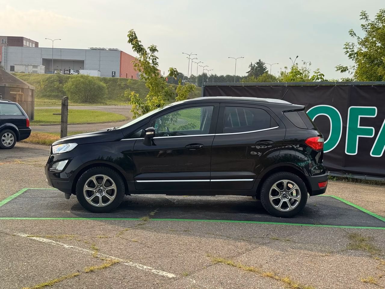 Ford EcoSport фото 4