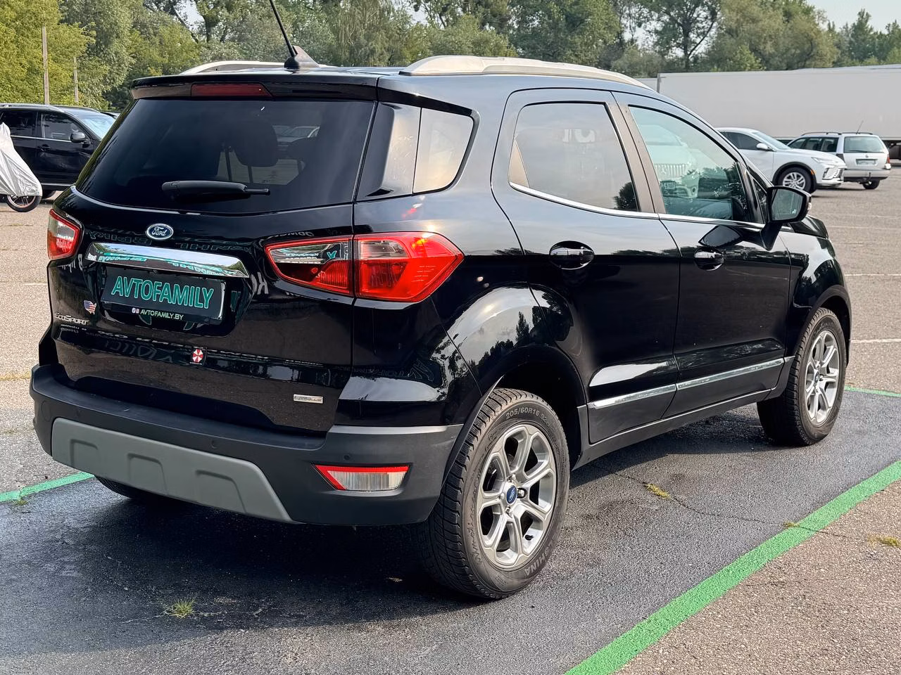 Ford EcoSport фото 8