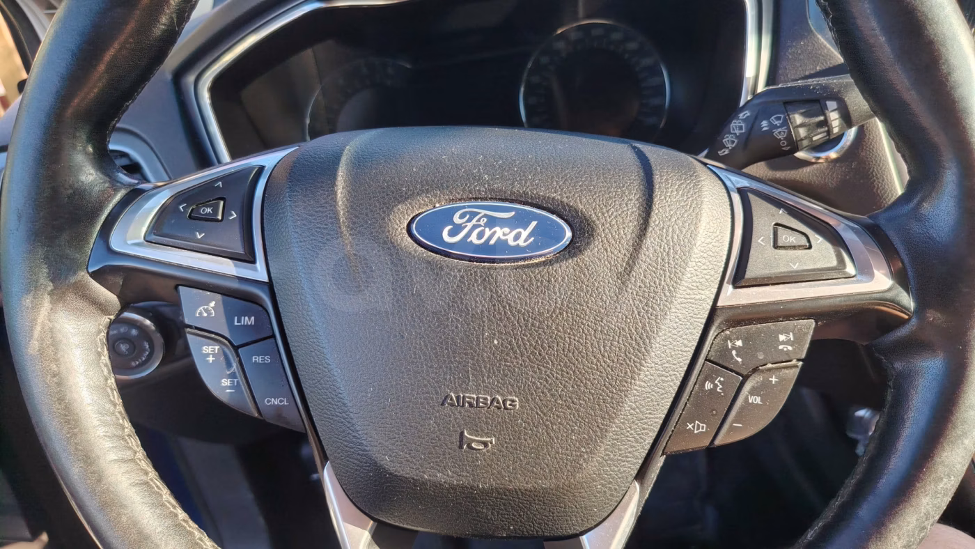 Ford Mondeo фото 10
