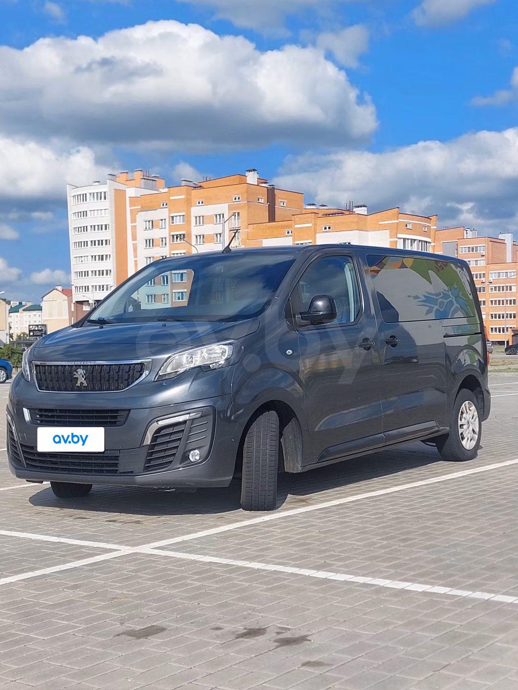 Peugeot Traveller