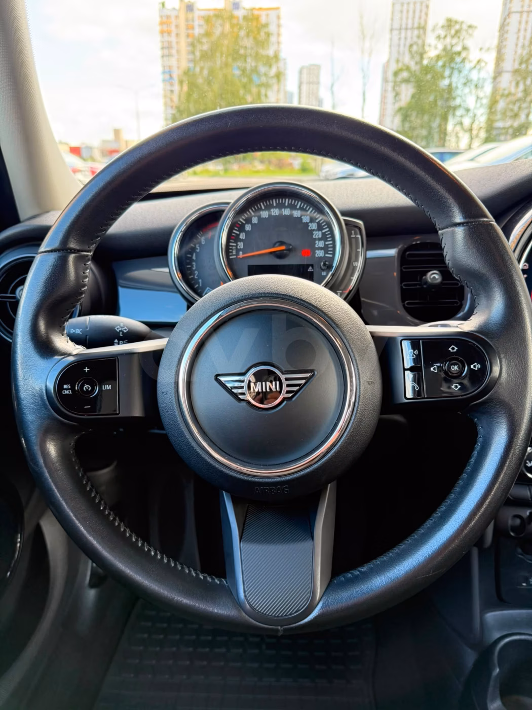 MINI Hatch фото 12