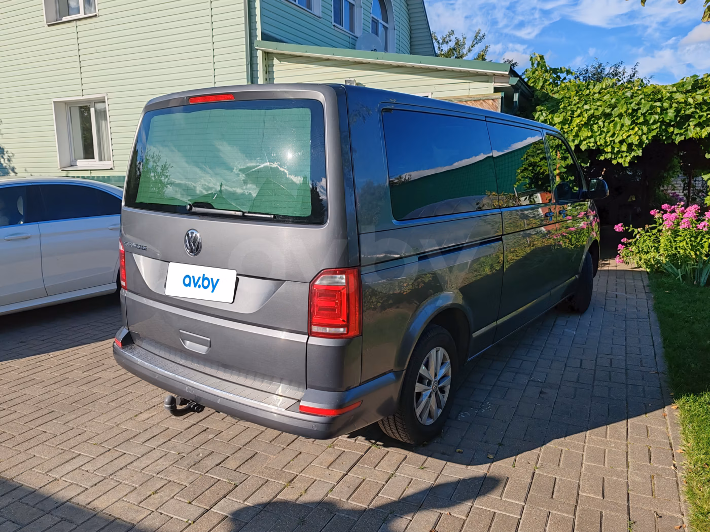 Volkswagen Caravelle фото 4