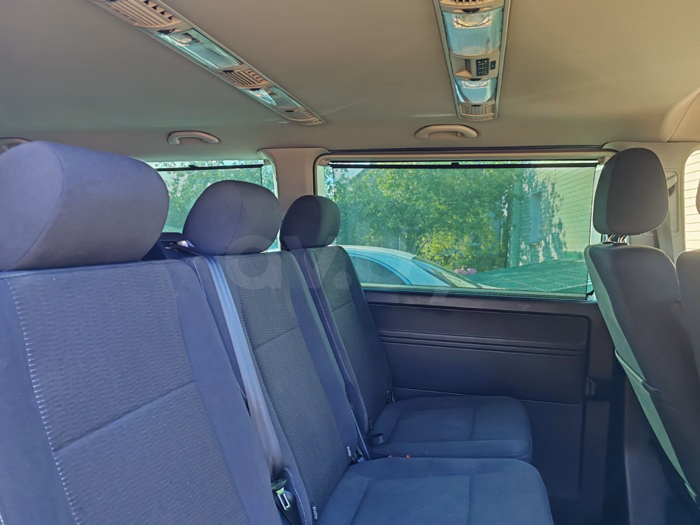 Volkswagen Caravelle фото 10
