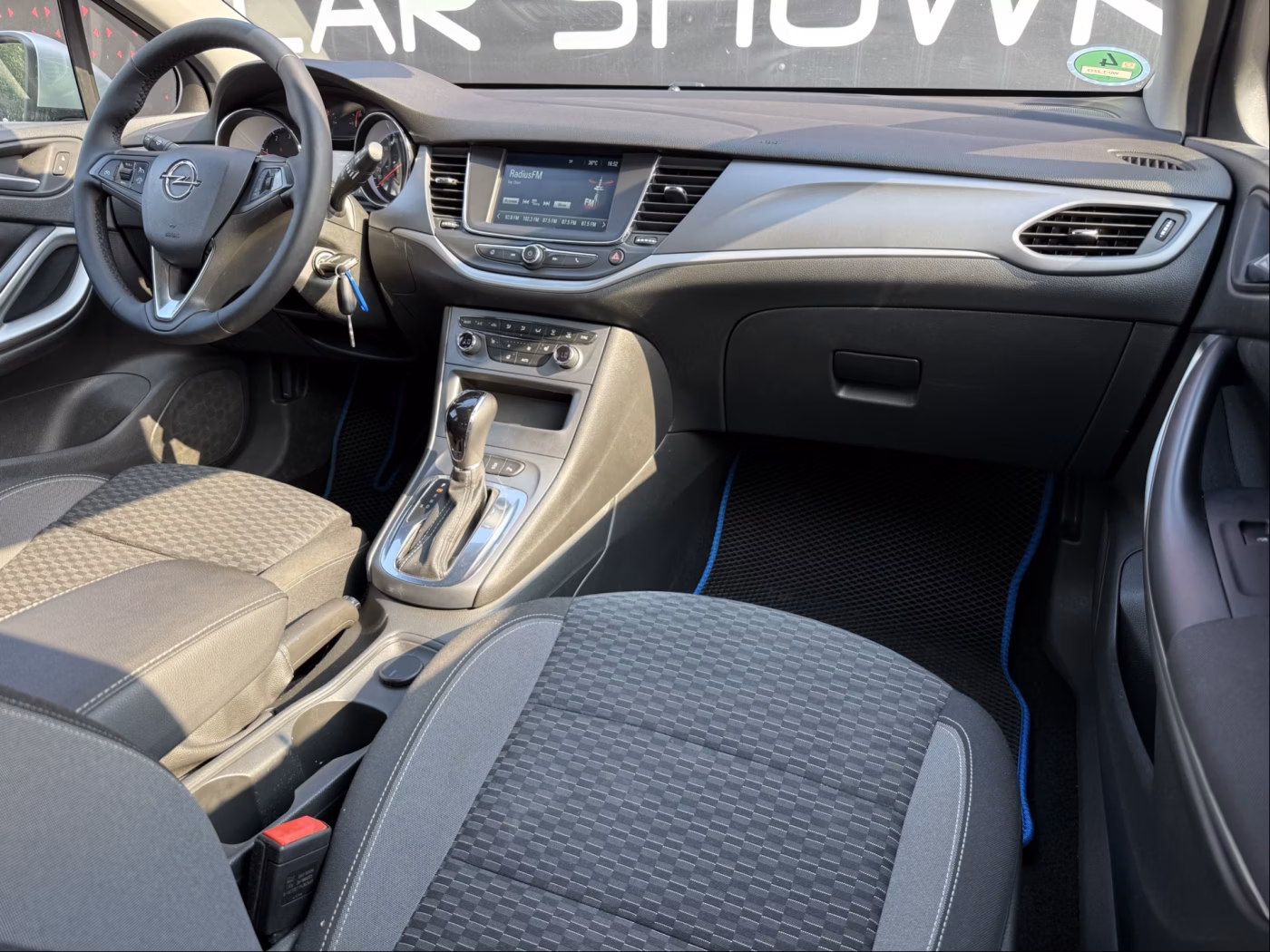 Opel Astra фото 7