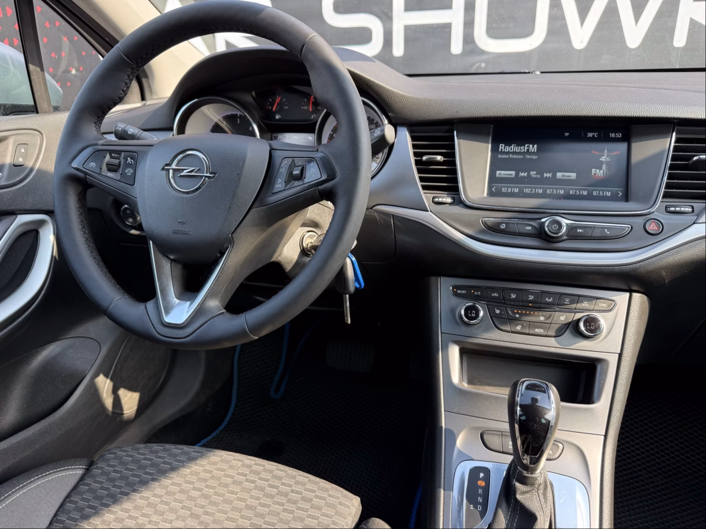 Opel Astra фото 11