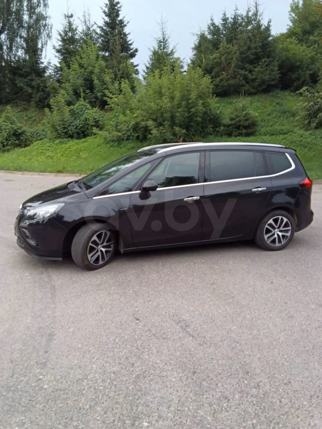 Opel Zafira фото 4