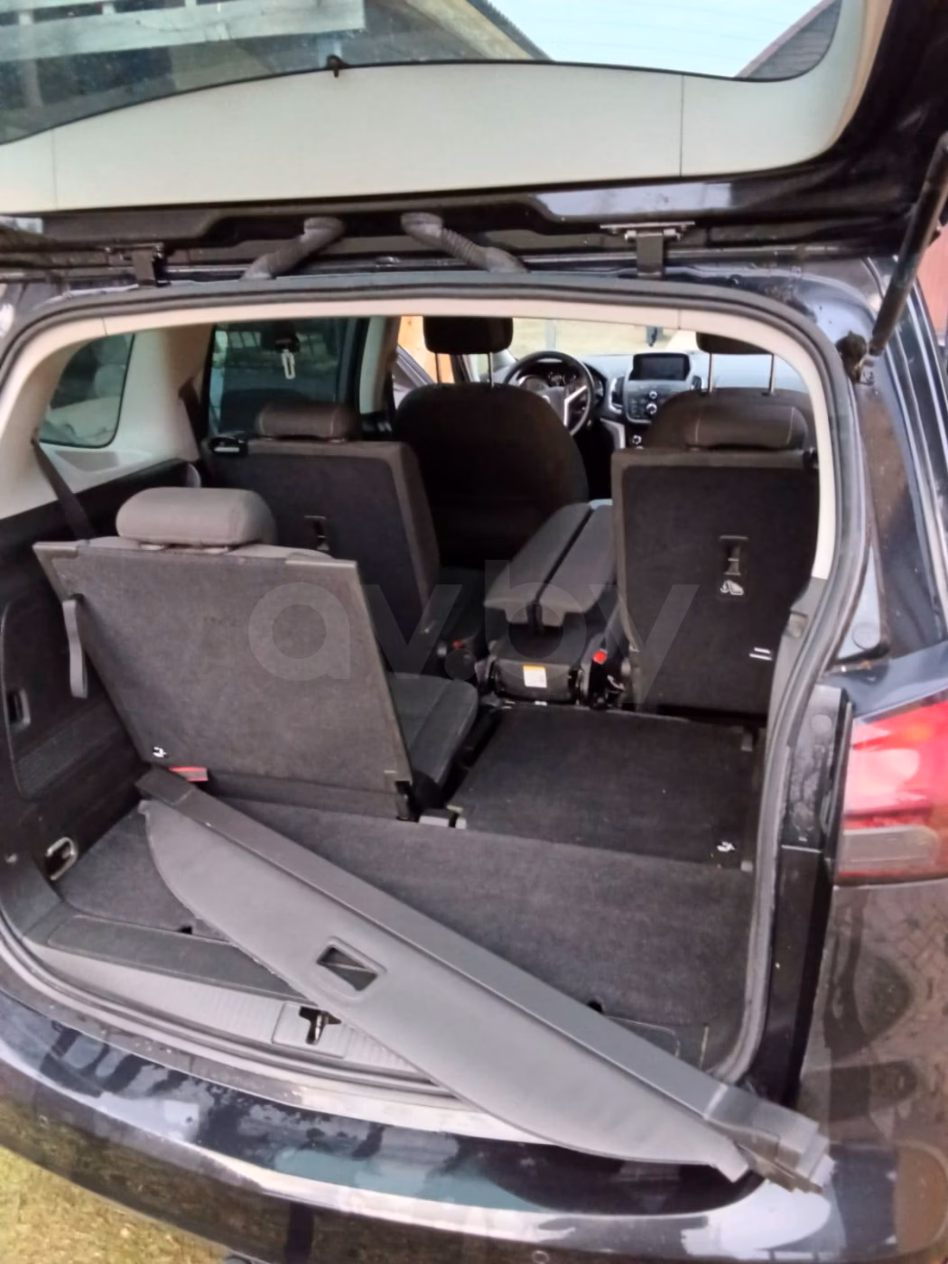 Opel Zafira фото 6