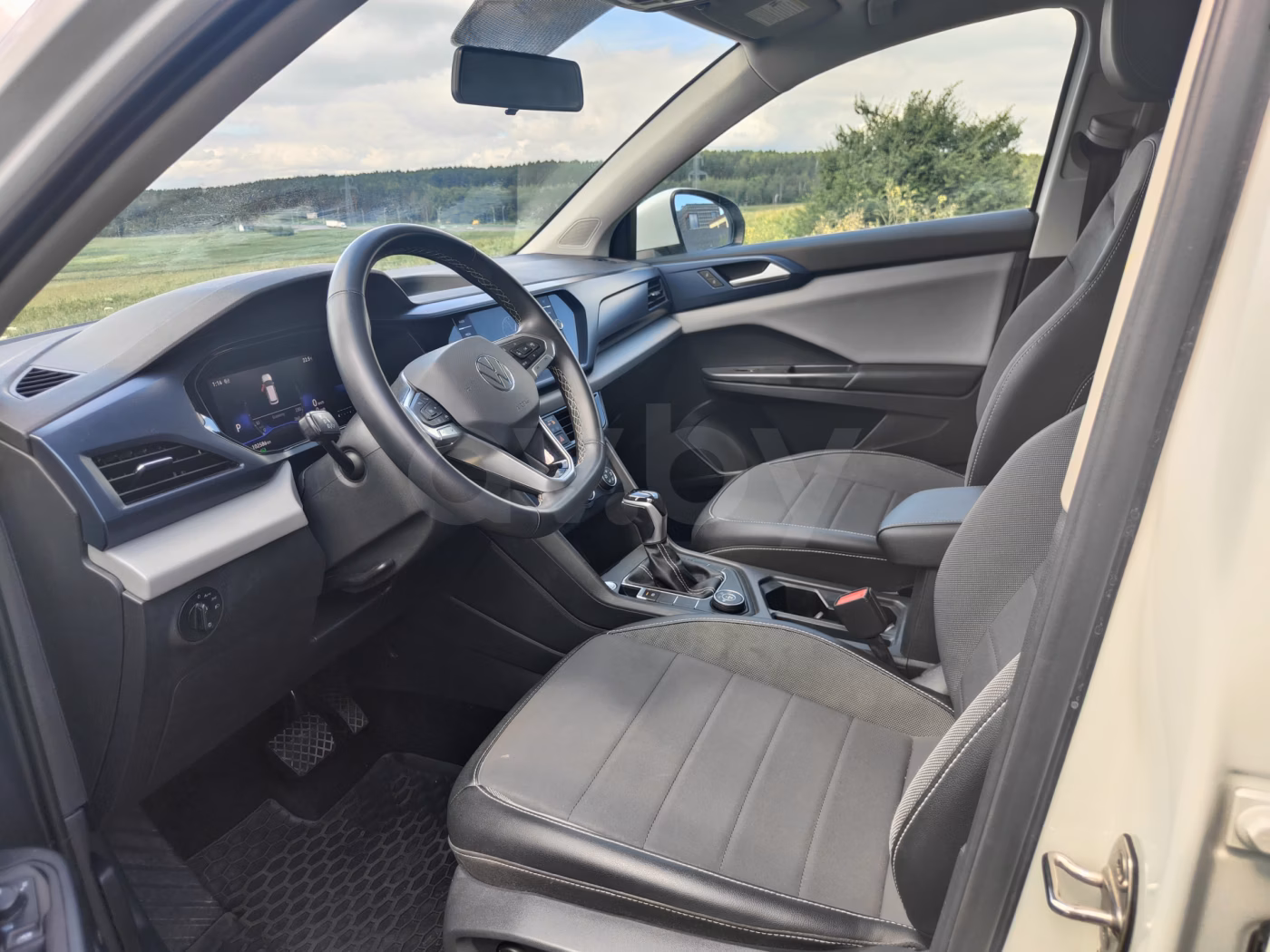 Volkswagen Taos фото 11