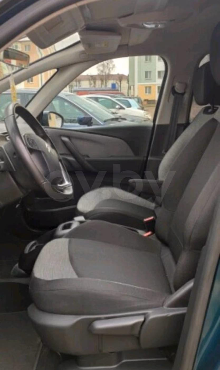 Citroen C4 Spacetourer фото 8