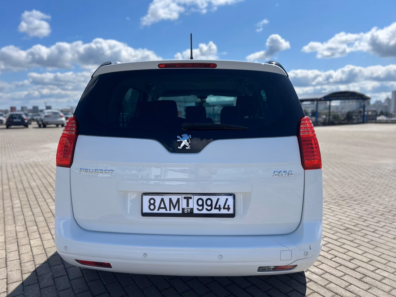 Peugeot 5008 фото 7