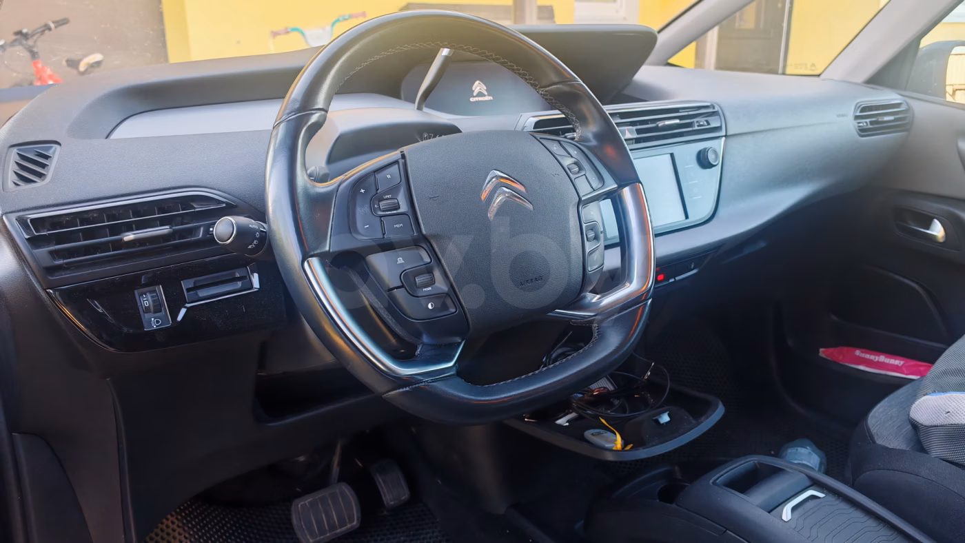 Citroen C4 Spacetourer фото 8